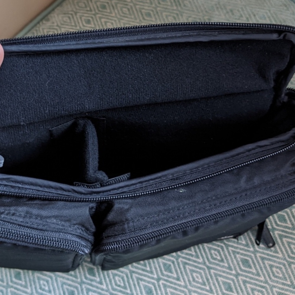 Case Logic Storage Case - Picture 3 of 3